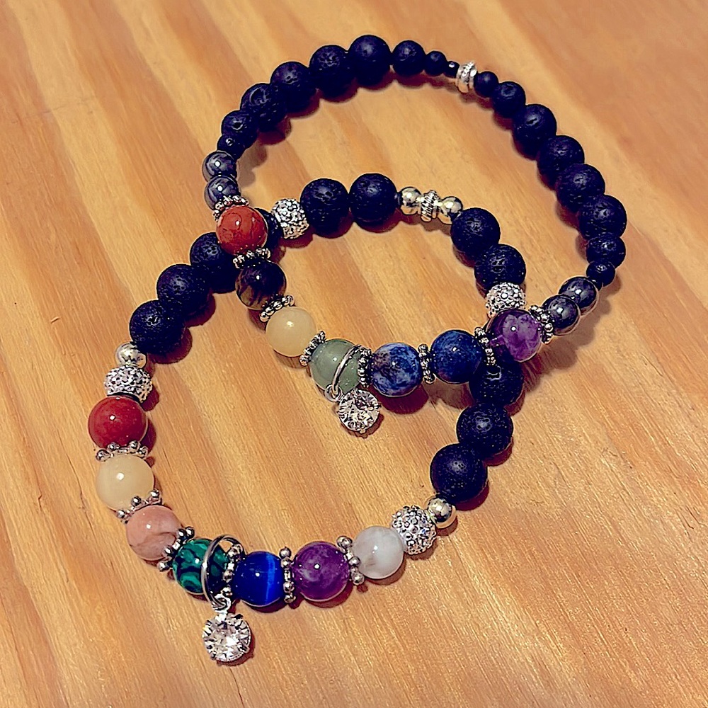 7 Chakra Bracelet w/ Hematite, Lava stone & Faceted Swarovski Charm ❤️🧡💛💚🩵💙💜